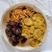 Load image into Gallery viewer, SDPMart Premium Leaf Plates - 10" Round Plate - 25 Nos